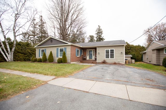 18 Morrison Avenue, Plattsburgh, NY 12901