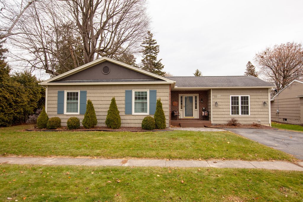 18 Morrison Avenue, Plattsburgh, NY 12901