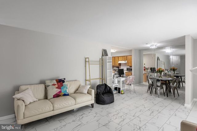23-A W BLUEBELL LN, Mount Laurel, NJ 08054