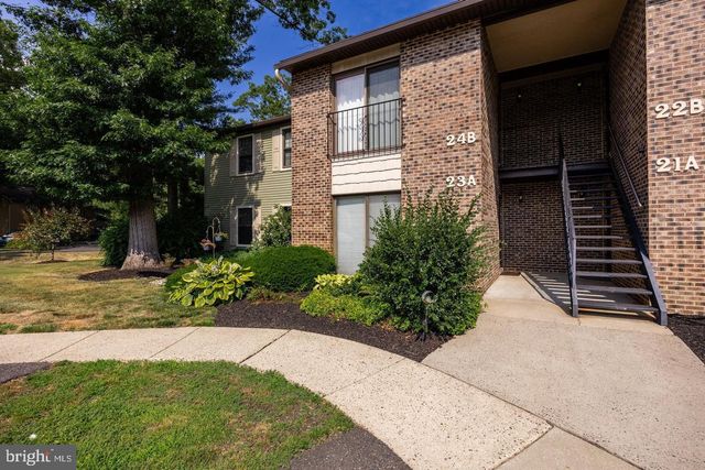 23-A W BLUEBELL LN, Mount Laurel, NJ 08054