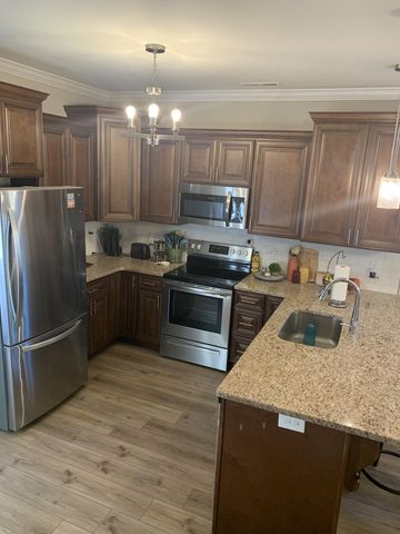 967 Horse Mountain Rd, Shelbyville, TN 37160