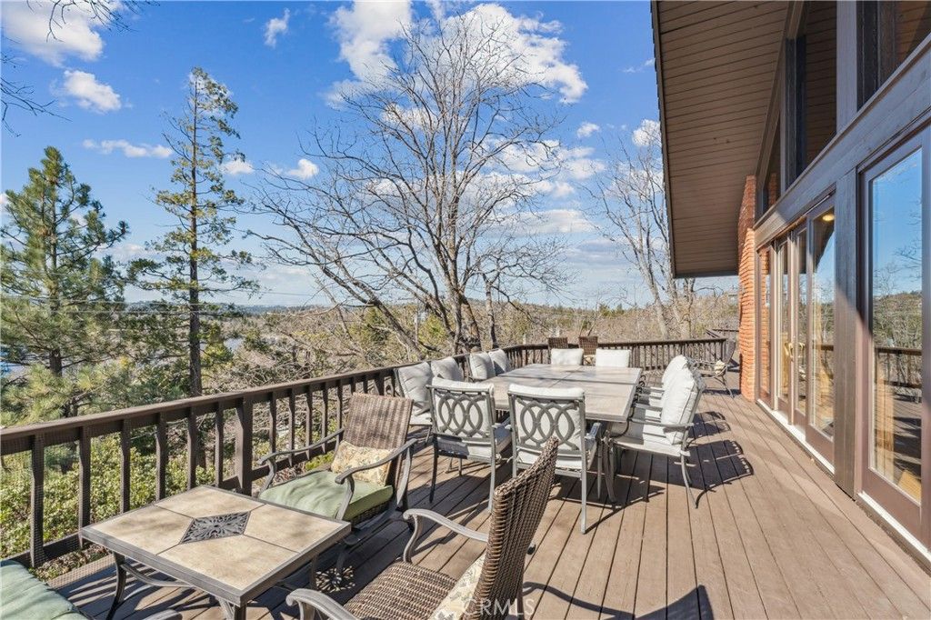 Image 59 of property listing at 28994 North Shore, Lake Arrowhead, CA 92352
