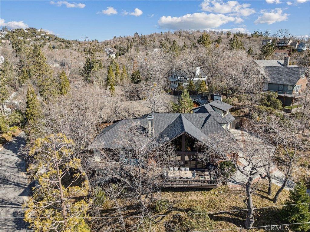 Image 72 of property listing at 28994 North Shore, Lake Arrowhead, CA 92352