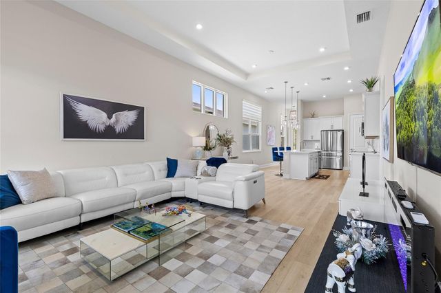 819 LILIANA DRIVE, Deland, FL 32724