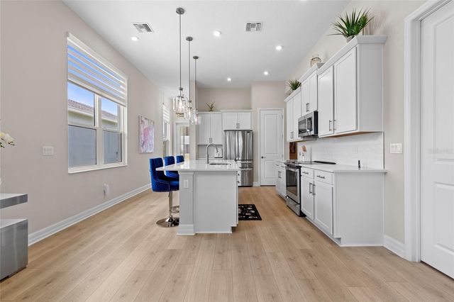 819 LILIANA DRIVE, Deland, FL 32724