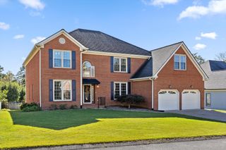 8106 Carriage Xing Lane, Chattanooga, TN 37421