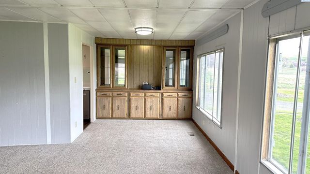 301 Klemgard Rd, Pullman, WA 99163