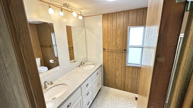 301 Klemgard Rd, Pullman, WA 99163