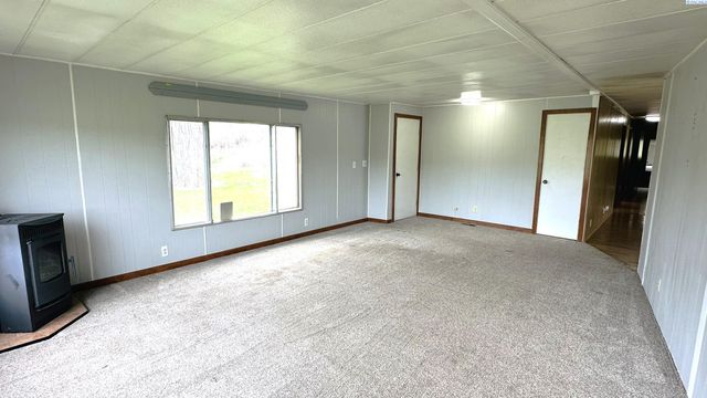 301 Klemgard Rd, Pullman, WA 99163