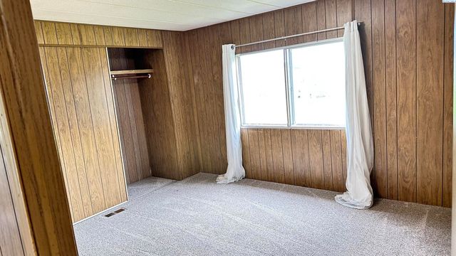 301 Klemgard Rd, Pullman, WA 99163