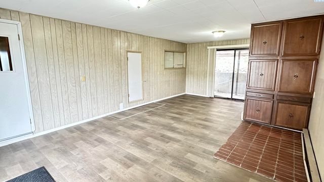 301 Klemgard Rd, Pullman, WA 99163