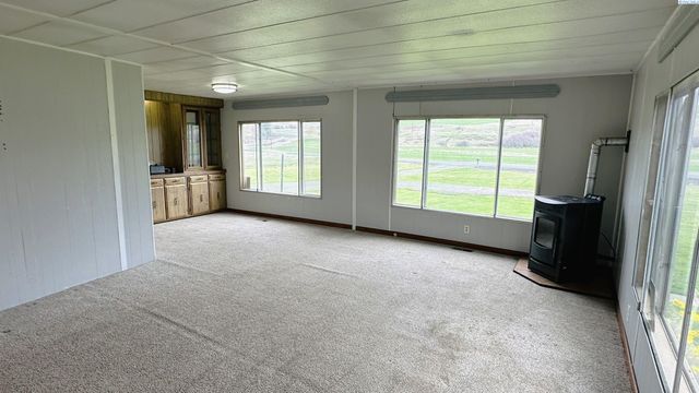 301 Klemgard Rd, Pullman, WA 99163