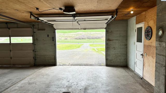 301 Klemgard Rd, Pullman, WA 99163