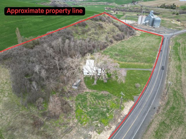 301 Klemgard Rd, Pullman, WA 99163