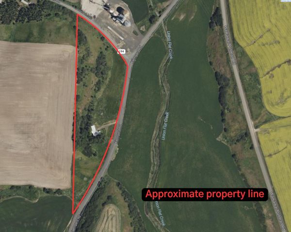 301 Klemgard Rd, Pullman, WA 99163