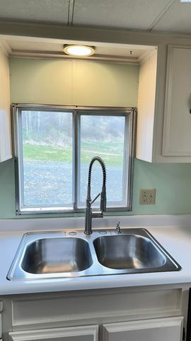 301 Klemgard Rd, Pullman, WA 99163