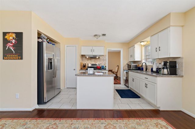 7434 Carew Street, Houston, TX 77074