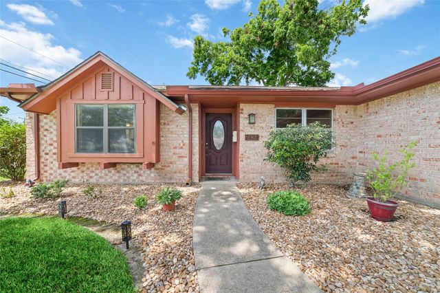 7434 Carew Street, Houston, TX 77074
