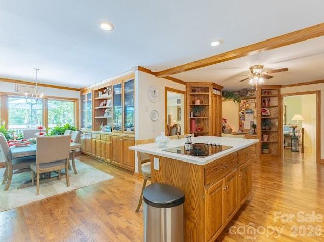 819 Chesterfield Circle SW, Lenoir, NC 28645