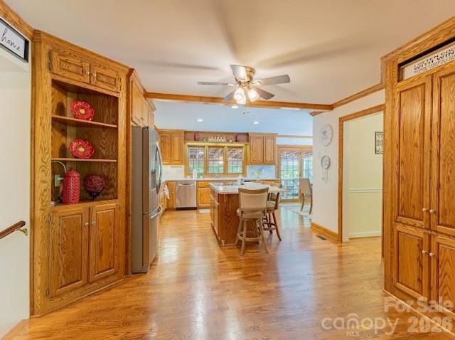 819 Chesterfield Circle SW, Lenoir, NC 28645