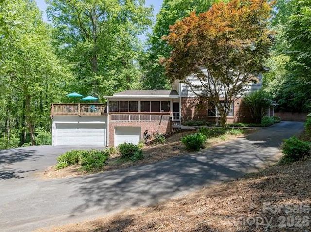 819 Chesterfield Circle SW, Lenoir, NC 28645