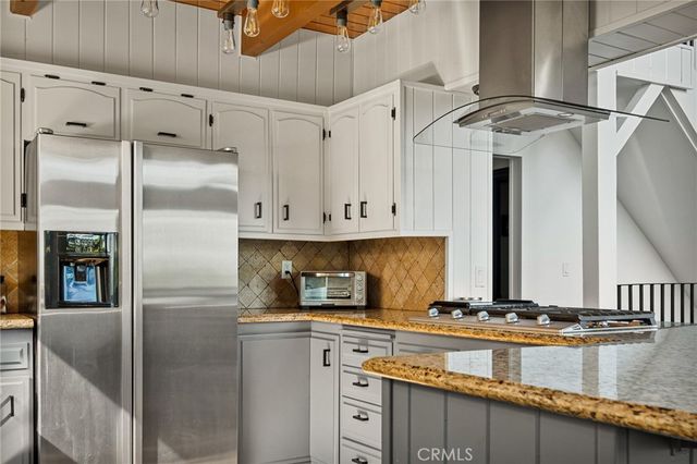 26566 Spyglass, Lake Arrowhead, CA 92352