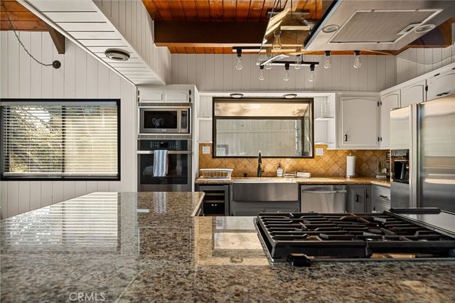 26566 Spyglass, Lake Arrowhead, CA 92352
