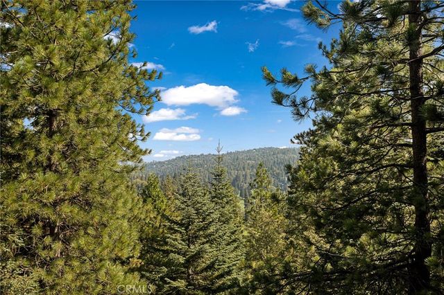 26566 Spyglass, Lake Arrowhead, CA 92352