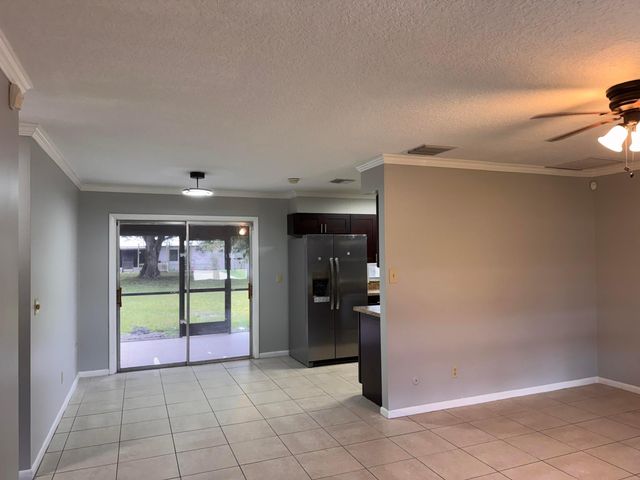 7408 Donlon Road, Fort Pierce, FL 34951