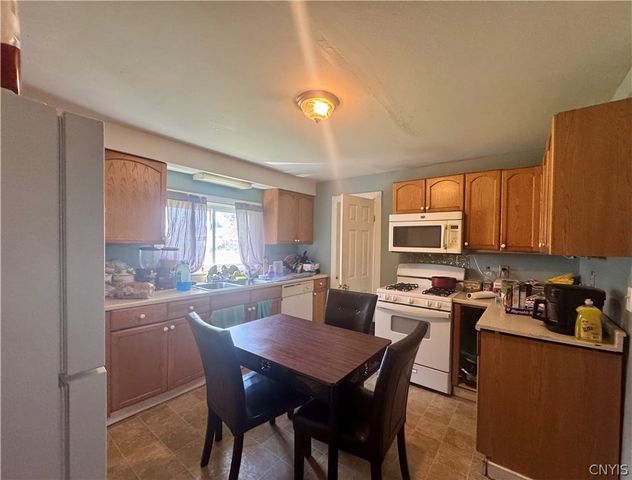 178 Hazelhurst Avenue, Syracuse, NY 13206