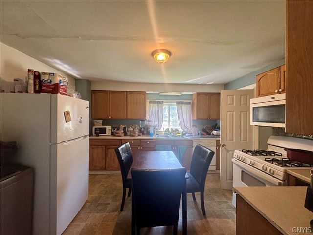 178 Hazelhurst Avenue, Syracuse, NY 13206