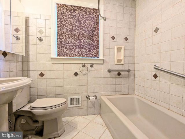 1014 STONE AVE, Waldorf, MD 20602