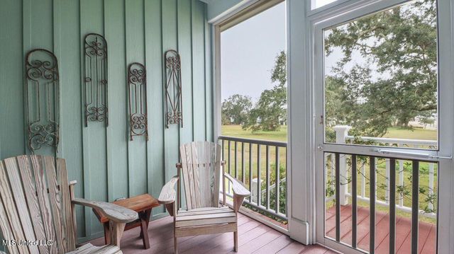 954 E Beach Boulevard, Gulfport, MS 39501