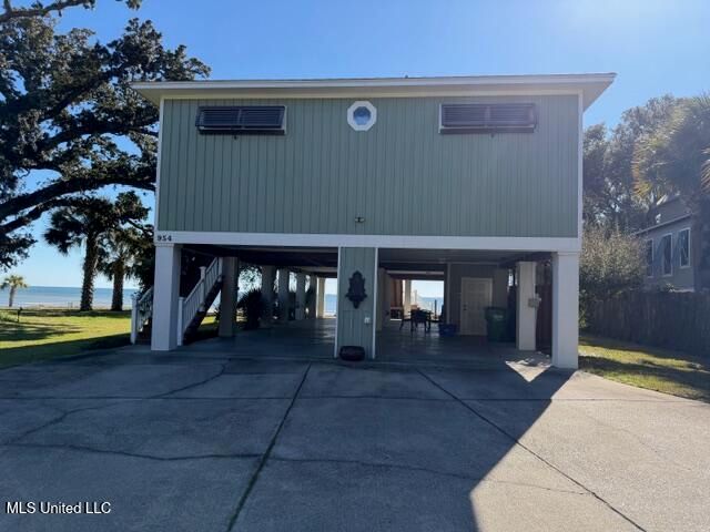 954 E Beach Boulevard, Gulfport, MS 39501