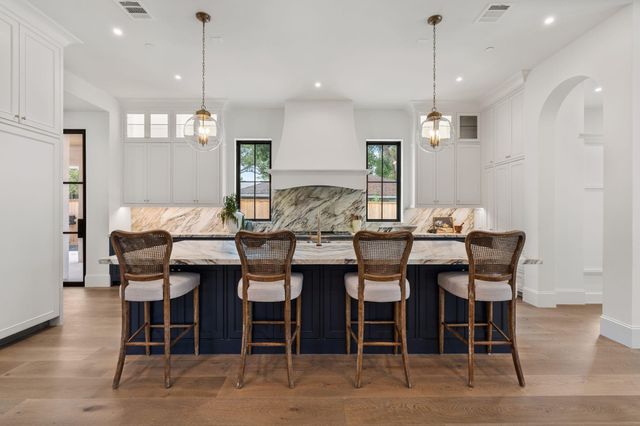 8412 Lofland Drive, Houston, TX 77055