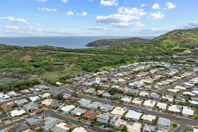 7340 Kauhako Street, Honolulu, HI 96825