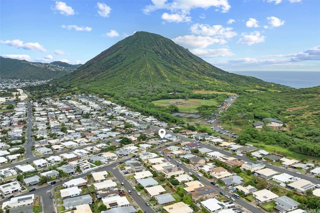 7340 Kauhako Street, Honolulu, HI 96825