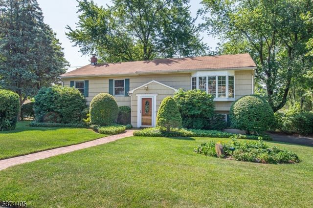 14 Charlotte Ter, Wayne Twp., NJ 07470