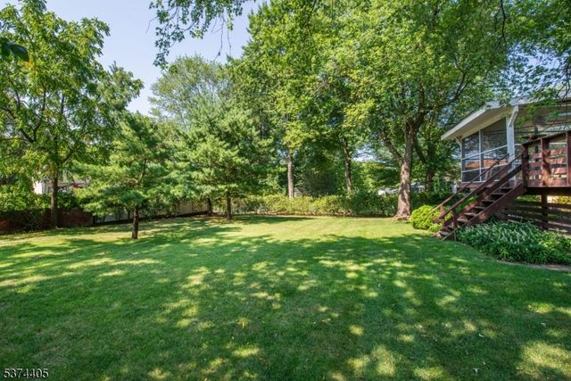 14 Charlotte Ter, Wayne Twp., NJ 07470