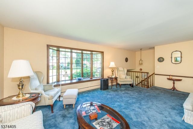 14 Charlotte Ter, Wayne Twp., NJ 07470