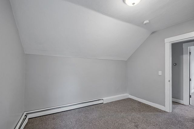 18 1st St, Westford, MA 01886