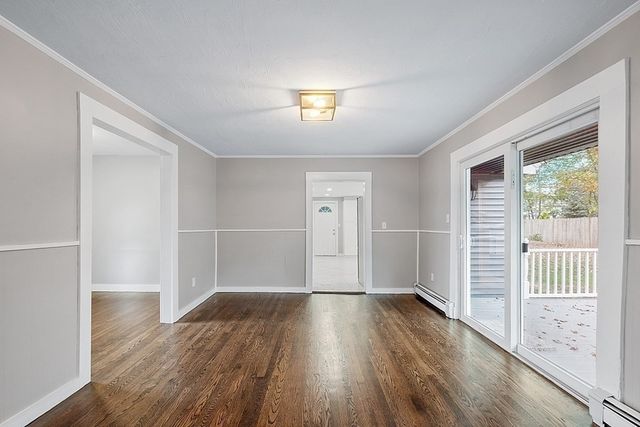 18 1st St, Westford, MA 01886