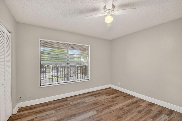 1541 Balfour Point Drive A, West Palm Beach, FL 33411