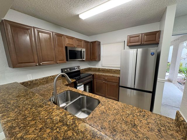 1541 Balfour Point Drive A, West Palm Beach, FL 33411