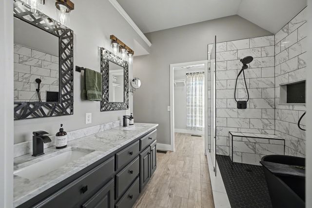 1836 Grace Dr, Columbia, TN 38401