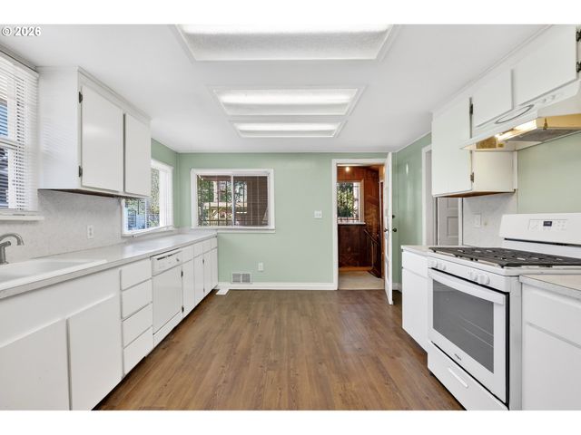 5411 Se 70TH Ave, Portland, OR 97206