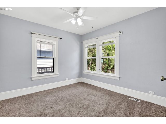 5411 Se 70TH Ave, Portland, OR 97206