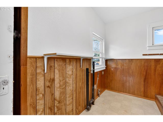 5411 Se 70TH Ave, Portland, OR 97206