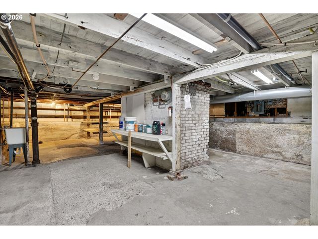 5411 Se 70TH Ave, Portland, OR 97206