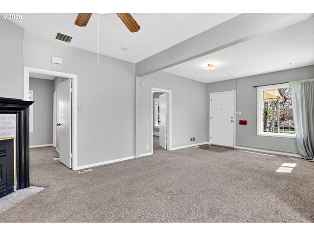 5411 Se 70TH Ave, Portland, OR 97206